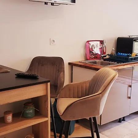 דירה House Castirla