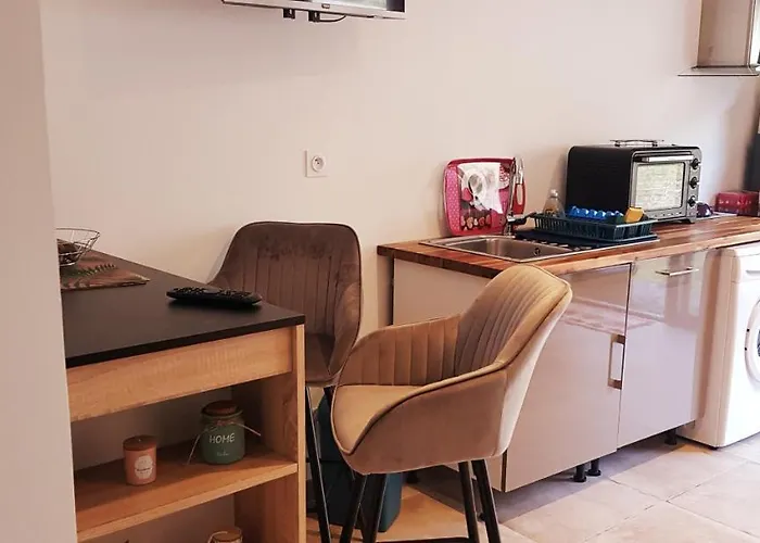 Apartment House Castirla